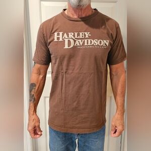 Harley-Davidson T-Shirt in L. Brown